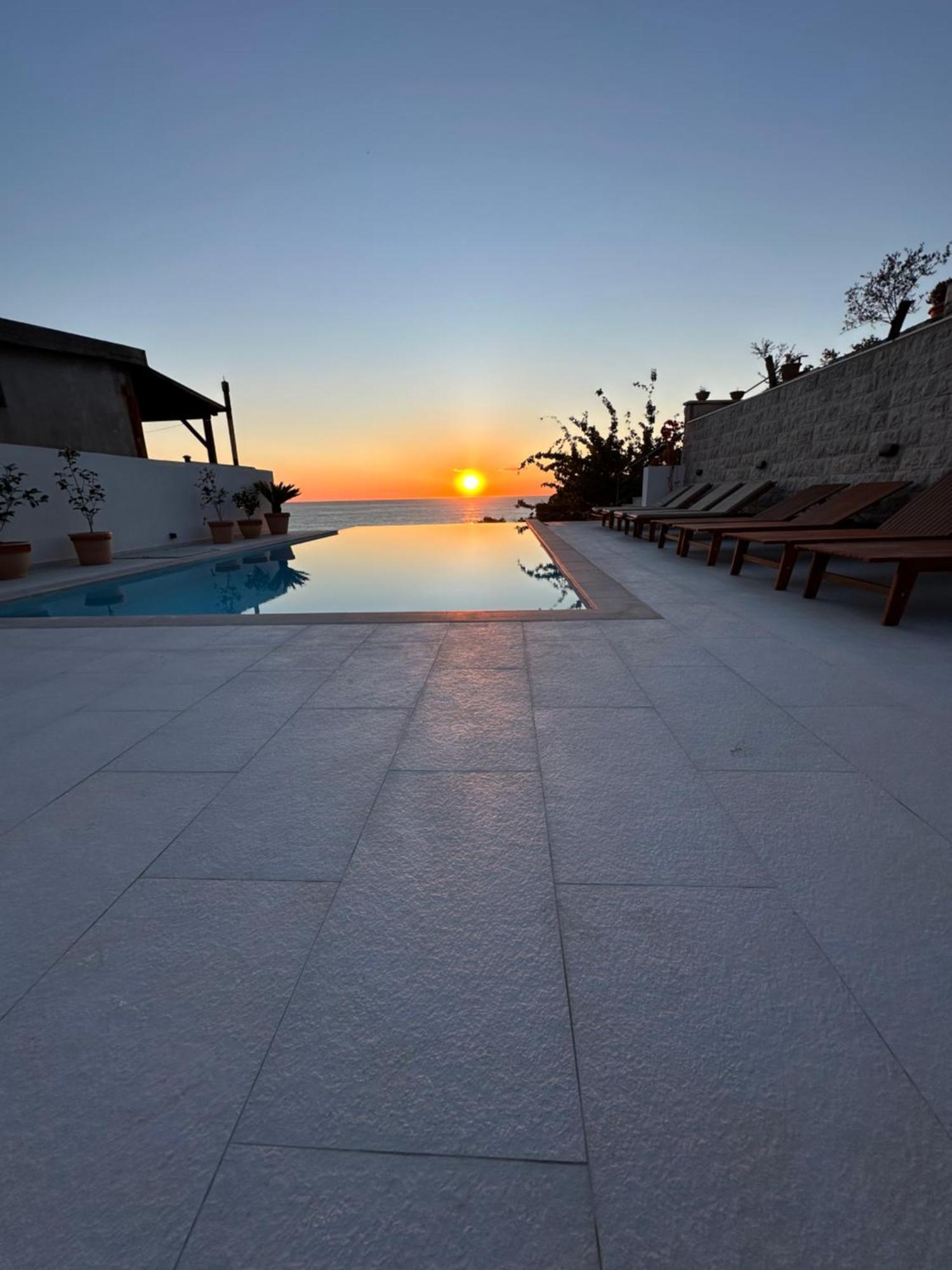 Apartments Blue Heaven Ulcinj Eksteriør billede