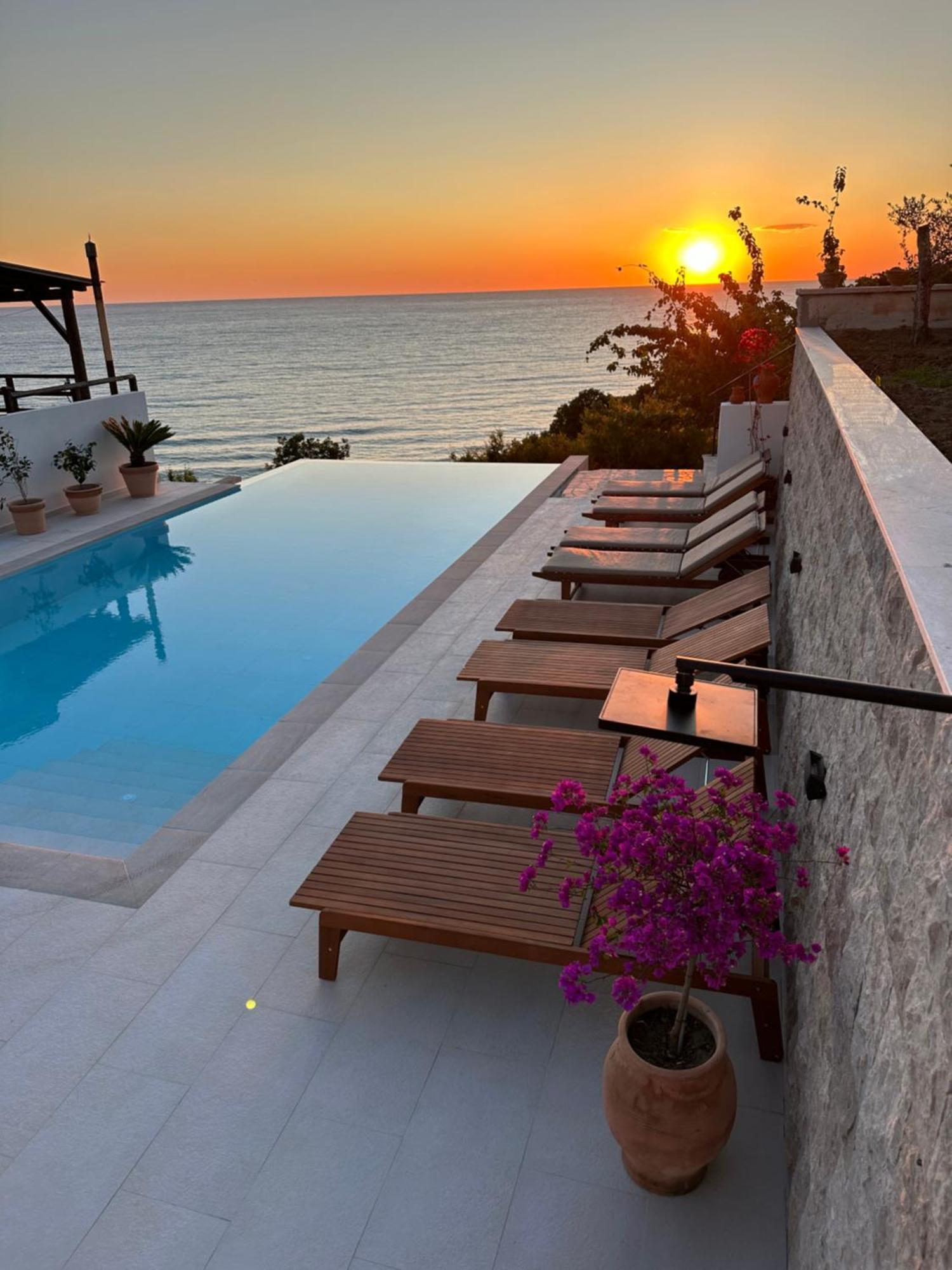 Apartments Blue Heaven Ulcinj Eksteriør billede