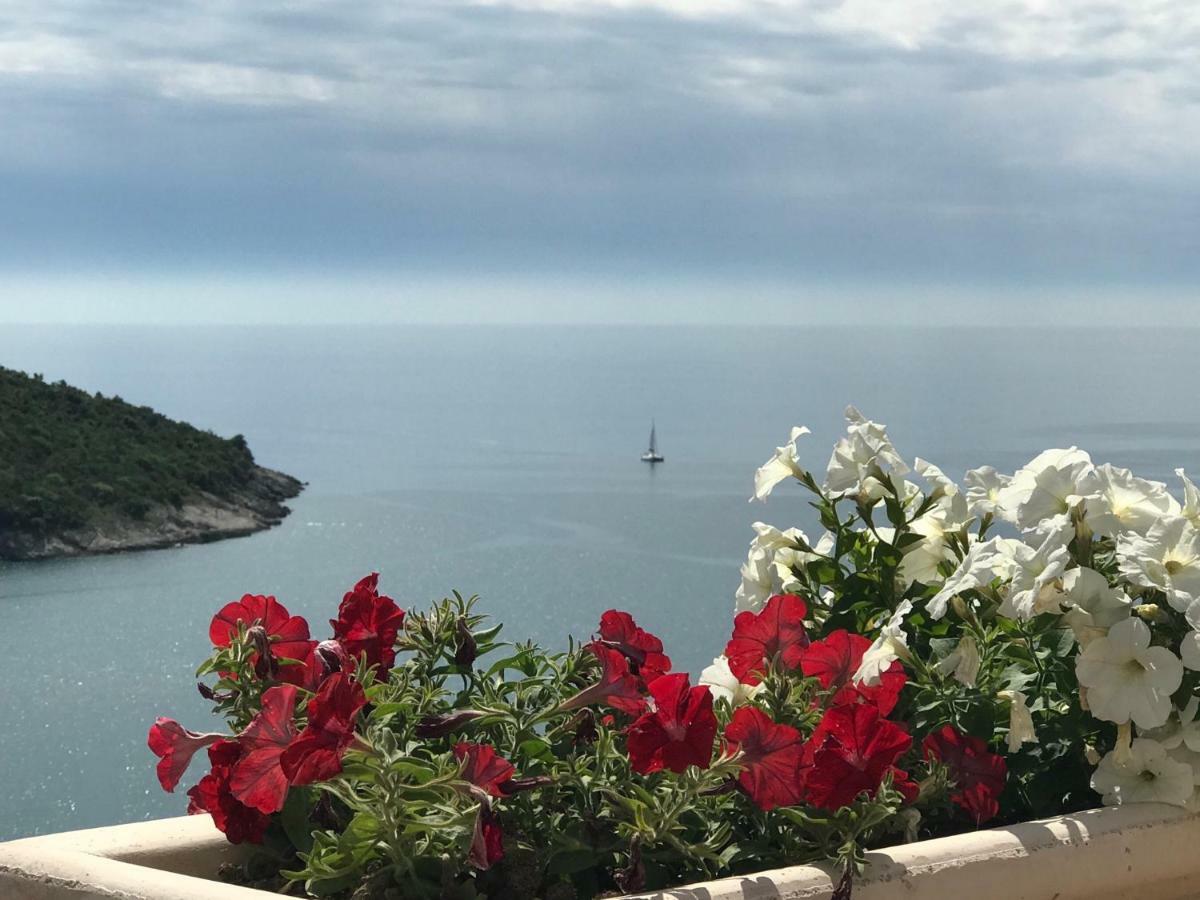 Apartments Blue Heaven Ulcinj Eksteriør billede